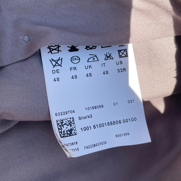 Grey Hugo Boss Dress Pants (32) - Picture 4 of 6